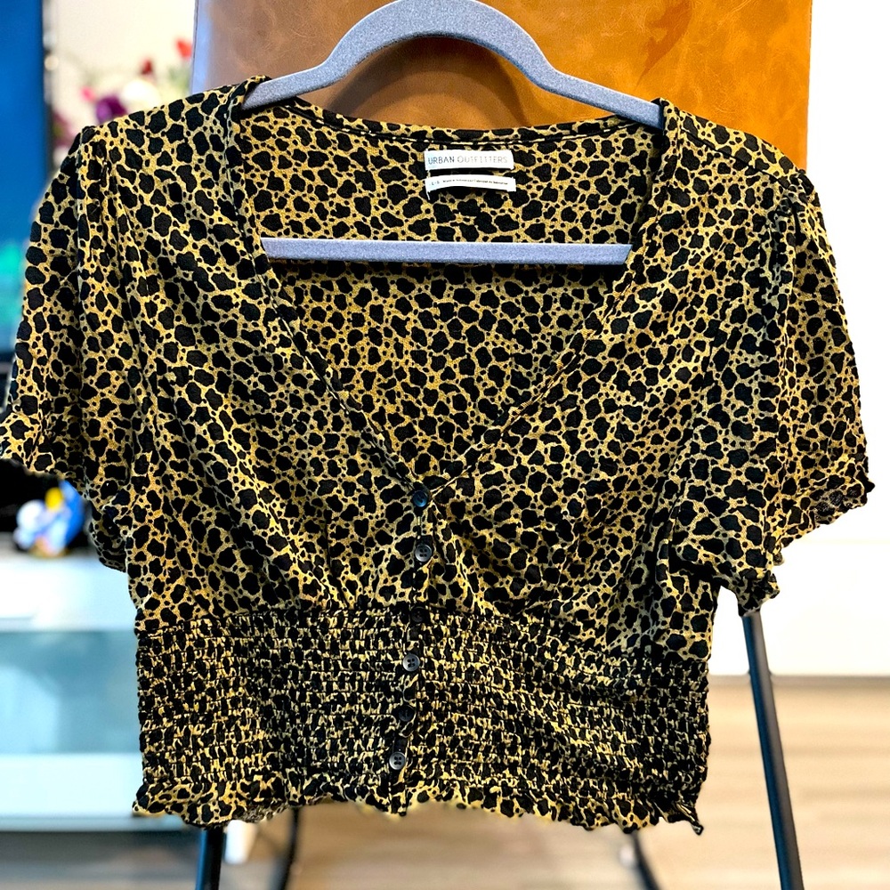 Urban Outfitters crop top, funky print, v neck line